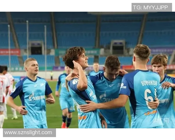 贵州足球比赛精彩纷呈球迷热情高涨助力本土球队崛起 贵州足球比赛精彩纷呈球迷热情高涨助力本土球队崛起